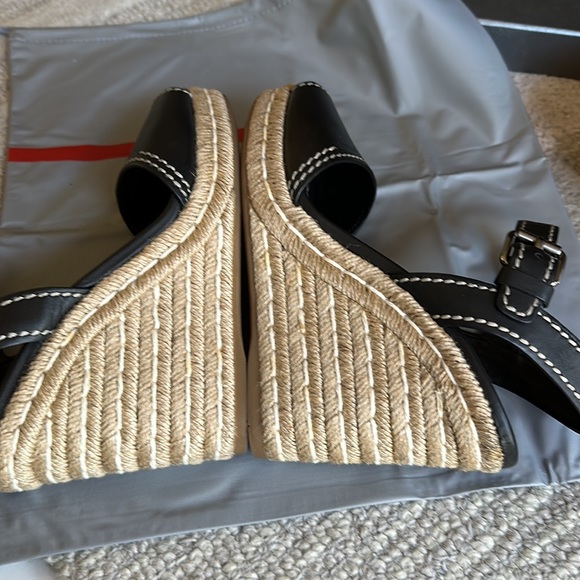 Authentic wedge Prada shoes - Picture 5 of 7